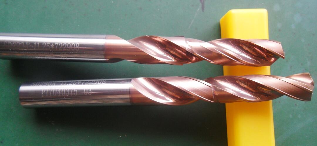 內(nèi)冷鉆頭  生產(chǎn)修磨內(nèi)冷鉆頭